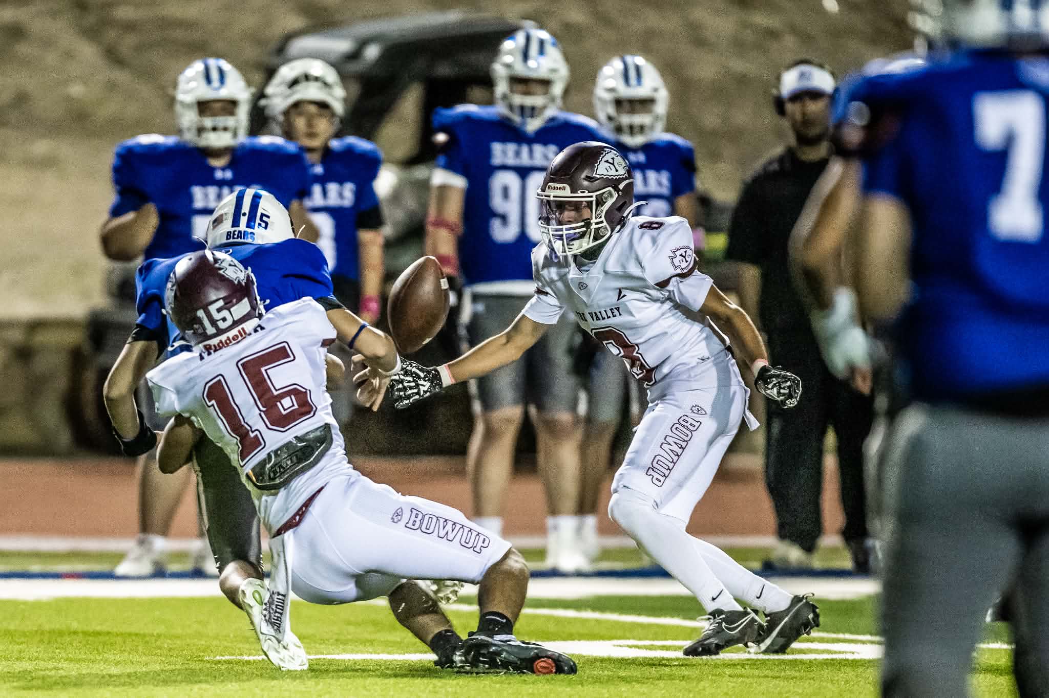 π YSLETA ROLLS PAST BOWIE, 35-7, AS INDIANS CHARGE INTO DISTRICT PLAY