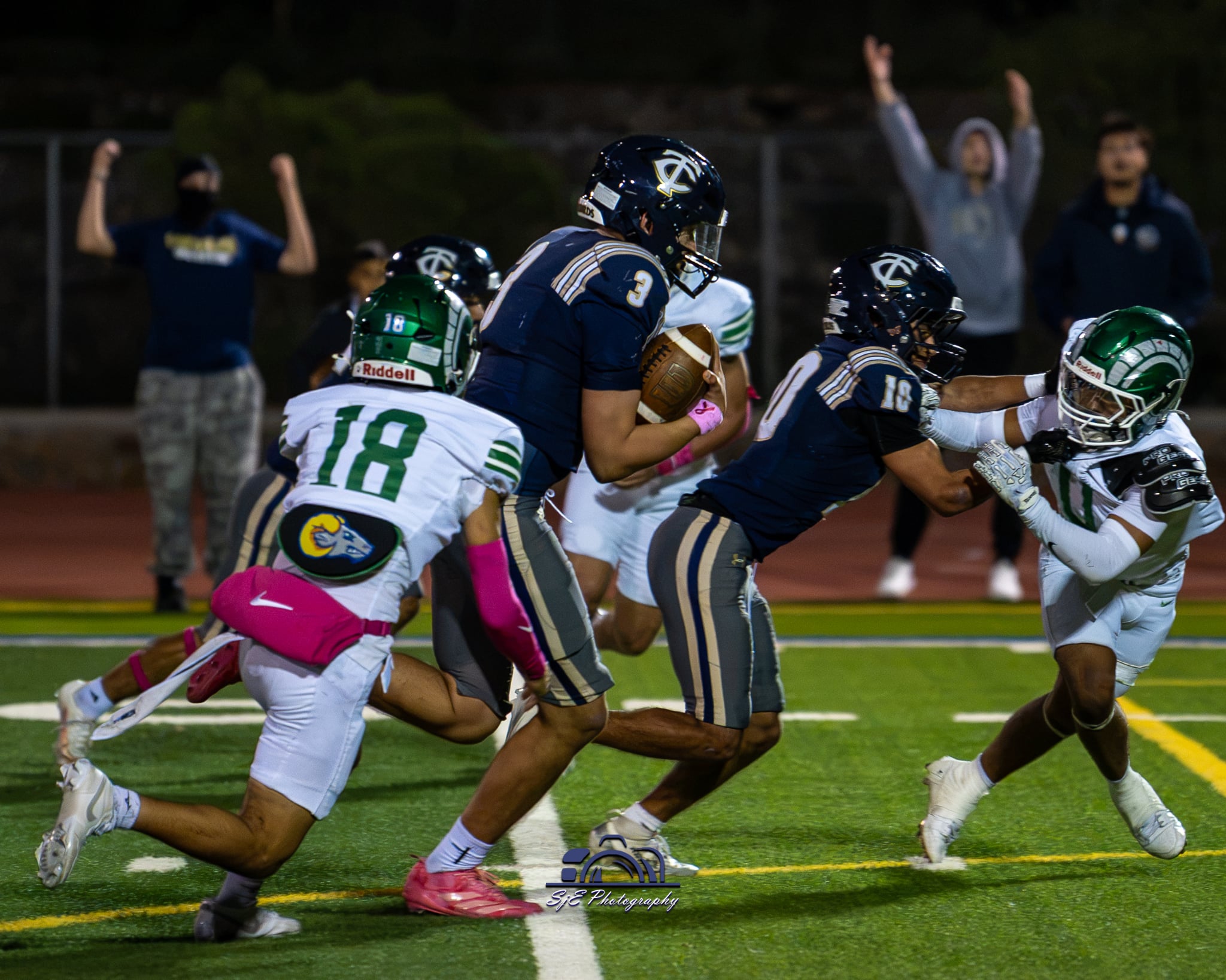 GUARDADO’S LAST-SECOND BOOT LIFTS CORONADO PAST MONTWOOD, 27-24