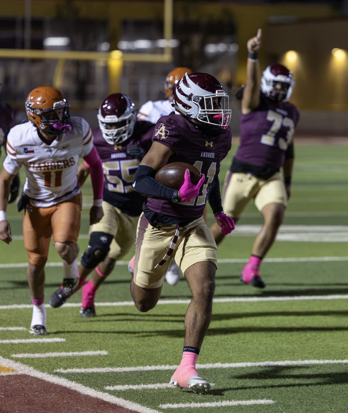 ANDRESS EAGLES EXPLODE FOR 70 POINTS IN DOMINANT WIN OVER RIVERSIDE