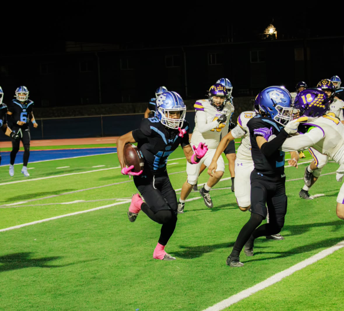 CHAPIN HUSKIES DOMINATE BURGES MUSTANGS IN 35–3 DISTRICT VICTORY