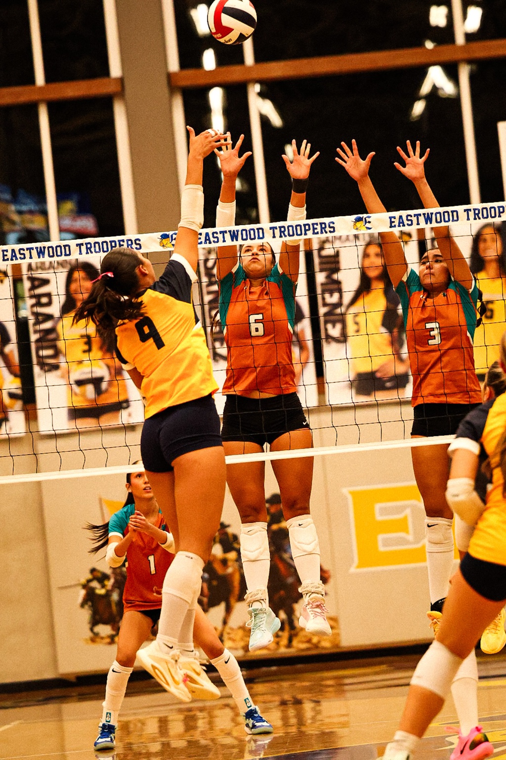 EASTWOOD SURVIVES PEBBLE HILLS RALLY, WINS THRILLER IN FIVE SETS