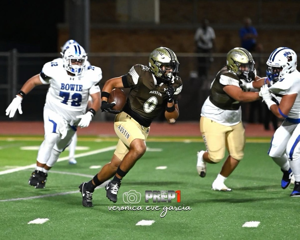 AUSTIN PANTHERS ROAR: AUSTIN ROLLS PAST BOWIE 49-7
